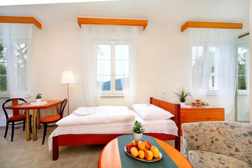 Palace Club Špindlerŭv Mlýn Camera foto